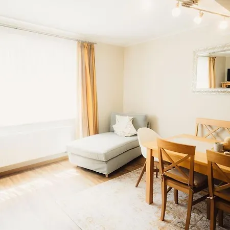 Weingut Und Holger Alt 3* Monzingen