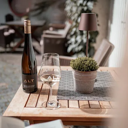 Weingut Und Holger Alt Frühstückspension *