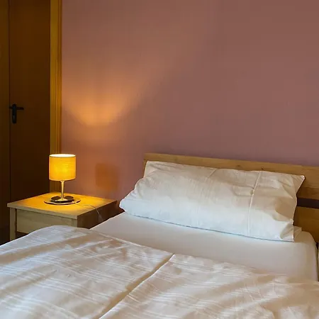 Weingut Und Holger Alt Frühstückspension